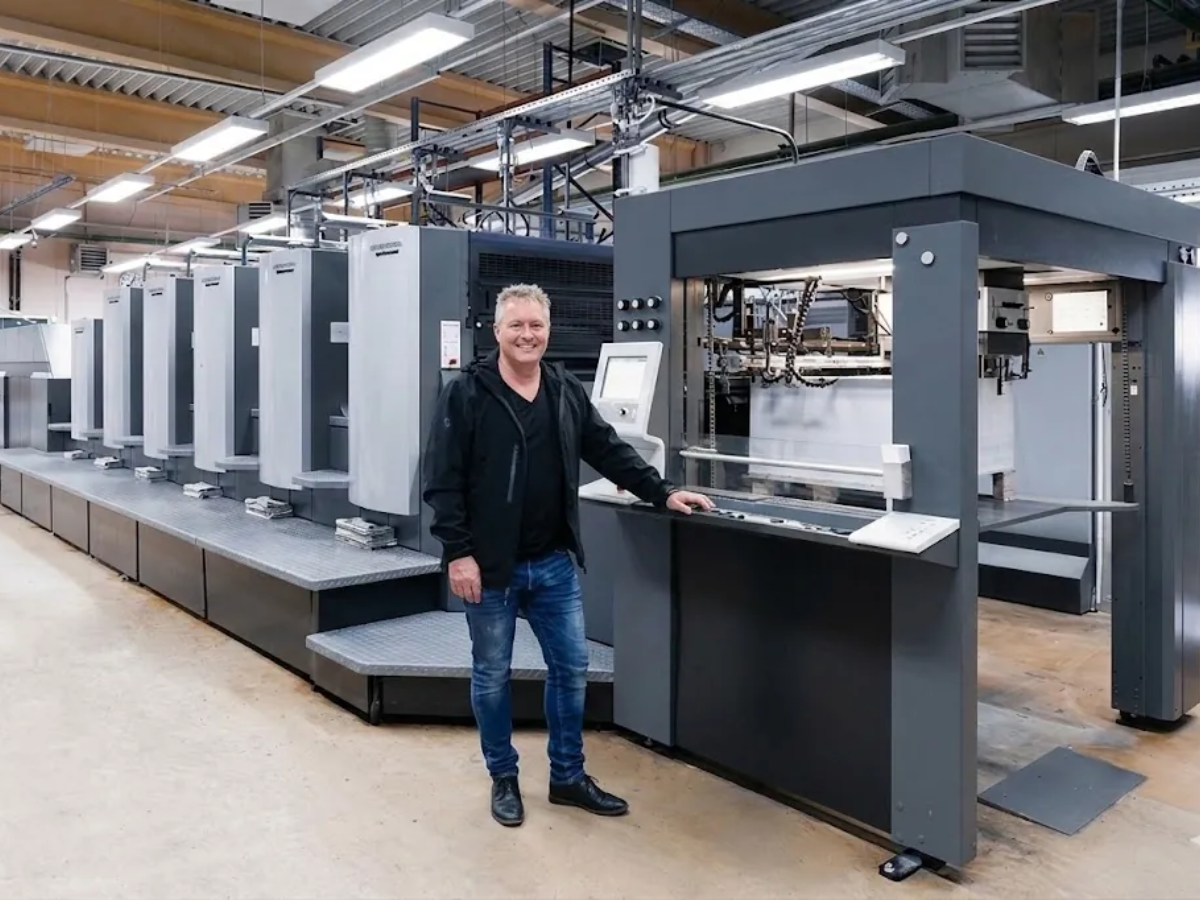 Gary Furness with the Heidelberg CX102 press